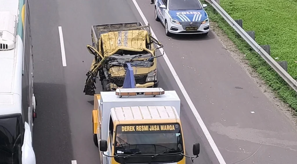 Erek Erek Kecelakaan